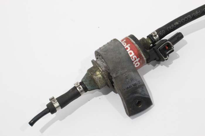 Audi A8 D3 Webasto Fuel Metering Pump Block Heater Dosing Pump