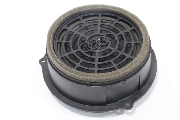 Audi A4 B8 Mid Range B+O Bang Olufsen Rear Door Speaker
