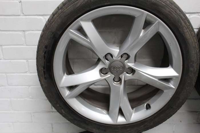 Audi A5 8T Sport 19