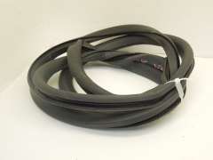 Audi A8 D3 SWB OS Right Rear Door Rubber Seal 4E0833721F (Item #227622) 