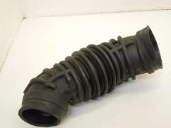 Audi A4 B7 2.0 Petrol Air Intake Duct Hose Pipe  8E0133356D (Item #164680) 