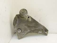 Audi A6 C5 V8 NS Left Automatic Gearbox Support Mount 4B3399113C (Item #210270) 