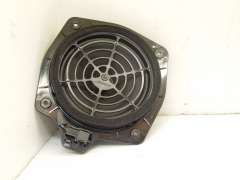 Audi A3 8P A4 B6 B7 Cabriolet Rear BOSE Speaker	 8H0035411B (Item #426209) 