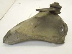 Audi A8 D2 OS Right Gearbox Transmission Support Bracket 4D0399114AG (Item #51600)