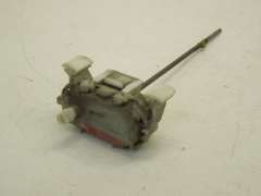 Audi A4 B5 Fuel Filler Flap Vacuum Locking Mechanism 8D0862153 (Item #52060) 