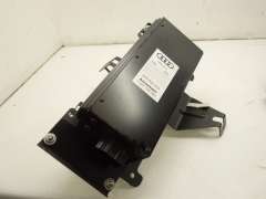 Audi A4 B6 Cabriolet Speaker Amp Amplifier and Bracket 8H0035223 (Item #83797) 