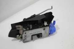 Audi A8 D2 OS Right Rear Door Lock Latch Actuator Mechanism 4D0839016D (Item #105006) 