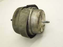 Audi A4 B6 B7 Engine Mount 8E0199382K (Item #331703)