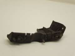 Audi A4 B6 B7 OS Right Front Wing Bumper Bracket Guide 8E0807284E (Item #348591)