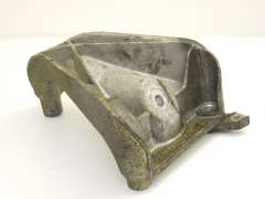 Audi A8 D2 PF V8 3.7 4.2 OS Right Engine Mount Bracket 4D0199308E (Item #324177) 