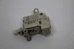 Audi A6 C5 Avant Fuel Flap Release Solenoid Motor Locking Mechanism 4B9862153 (Item #62504) 