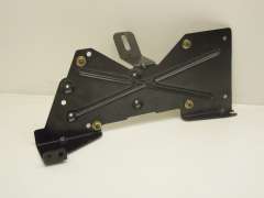 Audi A4 B6 Saloon Amplifier Mounting Bracket 8E5035464 (Item #91153) 