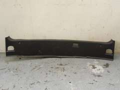 Audi A6 C5 Saloon Boot Lock Plastic Lip Cover Front Wheel Drive 4B5863471H (Item #96392)