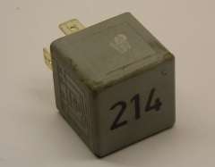 Audi A8 D2 A6 C4 ABS Relay 214 443951253K (Item #425750)