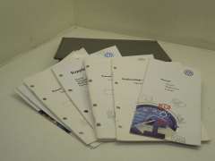 VW Passat B5 Handbook and Wallet 22156260520 (Item #104147) 