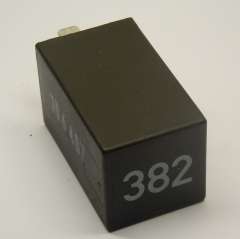 Audi A8 D2 A3 8L A4 B5 Control Relay for Courtesy Lights 382 4D0907131 (Item #12018) 