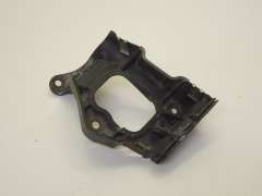 Audi A6 C5 NS Left Outer Sill Trim Front Mounting Bracket 4B0853921B (Item #184960) 