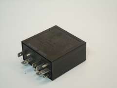 Audi A8 D2 A6 C5 A2 ECU Relay for Intermittent Windscreen Wipers 602 4B0955531D (Item #421849)