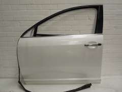 VW Phaeton D1 NS Left Front Door White 3D4831055P (Item #121039) 
