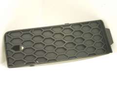 Audi TT 8N Mk1 3.2 V6 Lower OS Right Bumper Grill New Genuine 8N0807682E (Item #371943)