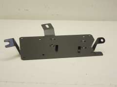 Audi A4 B7 Saloon Amplifier Mounting Bracket 8E5035464A (Item #122924) 