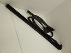 Audi A4 B7 Cabriolet OS Right Outer Door Rubber Seal 8H0837912D (Item #439203) 