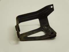 Audi A4 B7 TDi Pulsation Damper Bracket 038131529L (Item #167487) 