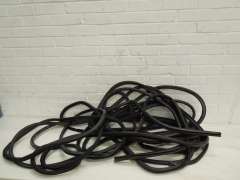VW Touareg 7L Set of 4 Door Rubber Seals 7L0867365H (Item #127253) 
