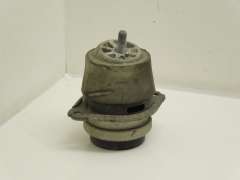 VW Touareg 7L 4.2 V8 Engine Support Mounting Either Side 7L8199131B (Item #308984) 