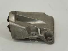 VW Phaeton D1 3.0 TDi NS Left Gearbox Transmission Mount Bracket 3D0399113AS (Item #134762) 