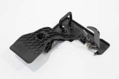 Audi A3 8P FL Bonnet Lock Latch Catch New Genuine 8P0823480B (Item #428620) 