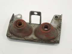 Audi A8 D3 Centre Exhaust Mounting Rubber and Bracket 4E0253099E (Item #137818) 