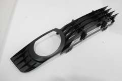 Audi A8 D3 PF TDi OS Right Front Lower Bumper Fog Light Grill New 4E0807682D (Item #359202) 