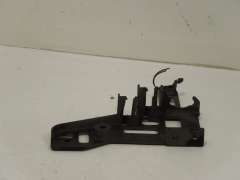 Audi A4 B6 Engine Wiring Loom Plug Plastic Holder 8E0971845F (Item #145679)