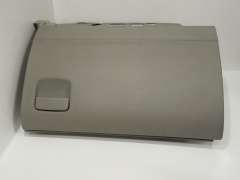 Audi A8 D3 Complete Glove Box Platinum 4E2857103 (Item #170662)