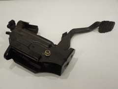 Audi TT 8N Clutch Pedal and Master Cylinder 8N2721059D (Item #456992)