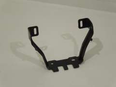 Audi A4 B6 B7 Centre Console Securing Bracket Rear 8E0863531B (Item #154614) 