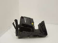 Audi A3 8P Main Relay Fuse Box Support Bracket 1K0907361C (Item #332047)