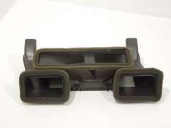 Audi A6 C5 Centre Air Vent Guide Duct 4B2819389C (Item #159539) 