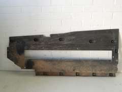 Audi A4 B6 Cabriolet OS Right Under Body Trim Around Fuel Cooler 8H0825208E (Item #392683) 