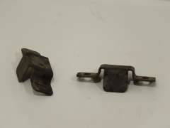Audi A8 D2 Air Con Radiator Condenser Mounting Brackets Pair 4D0260427C (Item #162216)