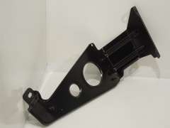 Audi A8 D2 Heated Windscreen ECU Bracket 4D0907136C (Item #162249) 