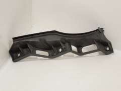VW Passat B6 Front OS Right Bumper Mounting Guide Bracket 3C0807889A (Item #433210) 