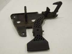 Audi A4 B7 Bonnet Release Catch Mechanism  8E0823480F (Item #413953) 