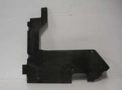 Audi A8 D2 OS Right Undertray Around Fuel Tank 4D0018958B (Item #450384) 