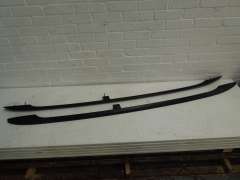 VW Passat B6 Estate Black Roof Rails Rack 3C9860025B (Item #451368)