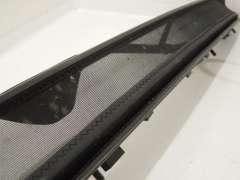 VW EOS 1F Front Net Wind Deflector 1Q0877651J (Item #178901) 
