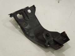 Audi A8 D3 NS Left Front Lower Sill Trim Fixing Bracket 4E0853921D (Item #441993) 