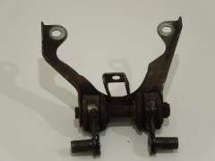 Audi S8 D3 S6 C6 5.2 Centre Exhaust Mounting Bracket 4E0253099S (Item #169102) 