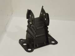 Audi A3 8P Front NS Left Bumper Support Mount Bracket 8P0807133A (Item #472164) 